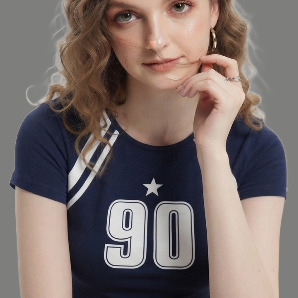 Slim Fit Number Star Graphic Crop Top