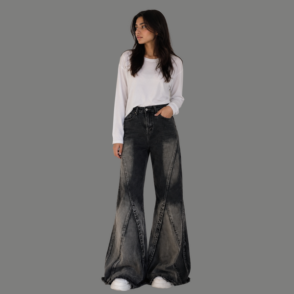Oversized Wide Leg Paneled Flare Jeans